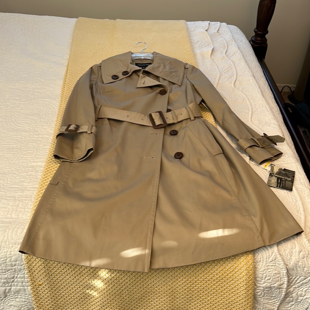 NWT - Classic London Fog Womens Trench Coat